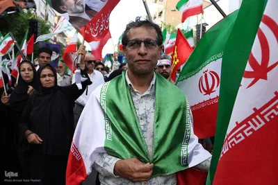 خروش «جان‌فدایان ایران امام رضایی» در شیراز