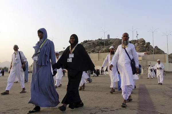 اليوم: مكة المكرمة تستقبل طلائع الحجاج لأداء طواف القدوم