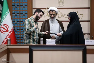 تقدیر از عوامل و دست‌اندرکاران برنامه تلویزیونی محفل