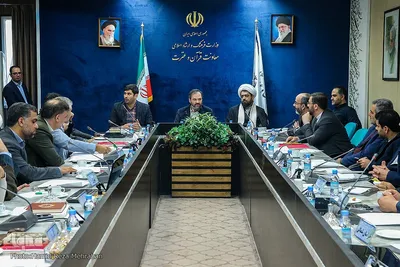 نشست روسای گروه های قرآن و عترت استان ها با معاون قرآن و عترت وزارت ارشاد