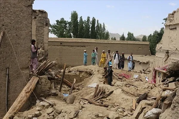 Afganistan'daki depremde hayatını kaybedenlerin sayısı 1150'ye yükseldi