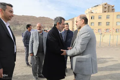 مراسم کلنگ زنی مرکز ملی زیست مصنوعی جهاد دانشگاهی در قم