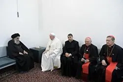 Video: Papst Franziskus trifft Ajatollah Ali Sistani