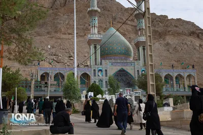 پیاده‌روی دلدادگان اربعین حسینی در خمینی‌شهر