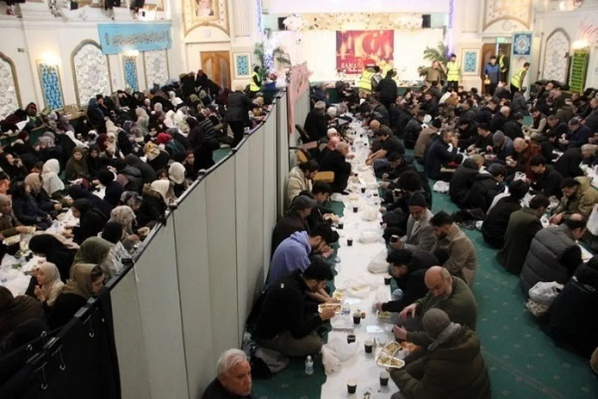 Islamic Center of England Hosts Iftar Supported by Community Contributions in Ramadan