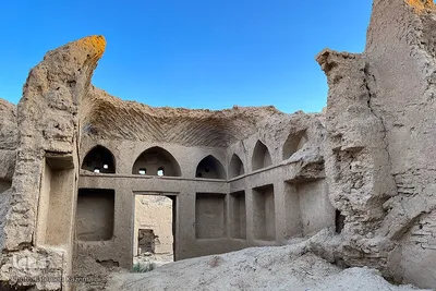 قلعه تاریخی مسینه در کمند تخریب