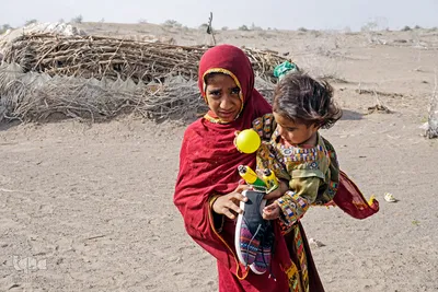 ارائه خدمات پزشکی و مشاوره به سیل زدگان سیستان و بلوچستان