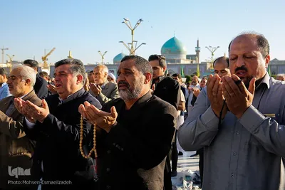 نماز عید سعید فطر در حرم مطهر رضوی