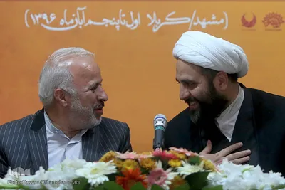 حجت‌الاسلام و المسلمین گنابادنژاد، رئیس فرهنگی استان قدس رضوی و سید احمد میرعلایی، دبیر جشنواره 