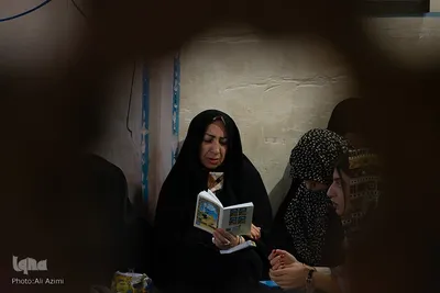 مراسم قرائت دعای عرفه در تخت فولاد
