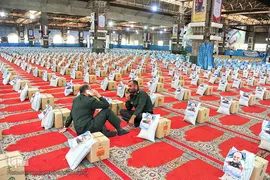 رزمایش مواسات و کمک مومنانه در اهواز