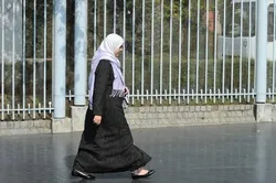 Ufaransa yapinga kampeni ya uhuru wa kuvaa Hijabu Ulaya