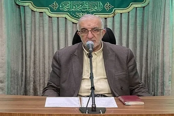 ارتباط فرازی از زیارت مطلقه امام حسین(ع) با آیه نور