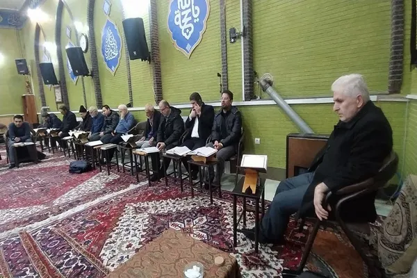 محفل هفتگی تلاوت قرآن در مسجد کدخداباشی تبریز