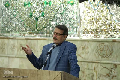 شب شعر واژه های شهید در حرم شاهچراغ (ع)‎‎