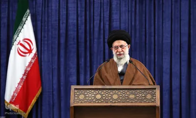 دیدار رهبر معظم انقلاب اسلامی با مردم قم