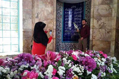 گلباران آرامگاه شیخ «اَجَلّ» سعدی شیرازی‎‎‎‎