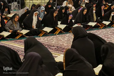  جزء خوانی قرآن کریم در حرم امام رضا(ع)
