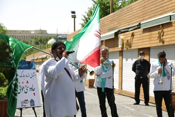 برنامه چاووشی‌خوانی، نقاره‌زنی و دمامه‌زنی در قلب تهران برگزار شد