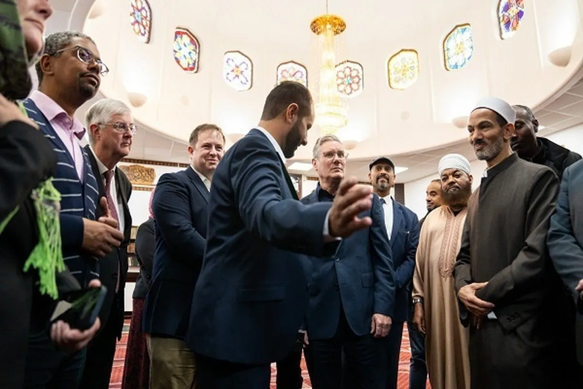 UK Mosques, Islamic Centers Urged to Boycott Labour  