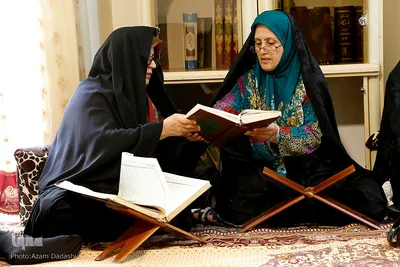 مراسم جز خوانی قرآن کریم توسط بانوان در قزوین